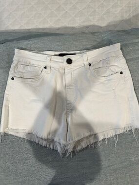 KUT from the Kloth white denim Jane shorts